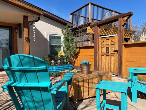 Mountain View Cottage in Historic Palmer Lake