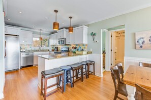 Fridge, microwave, oven, stovetop - Oceanfront, event-friendly home with multiple decks & WiFi - 2 dogs ok (Folly Beach)