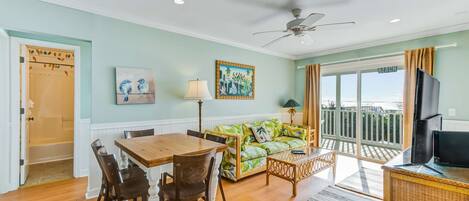 Fernseher, DVD-Player, Stereoanlage, Arbeitsbereiche