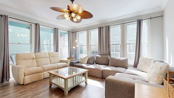 تلفزيون، مكتب