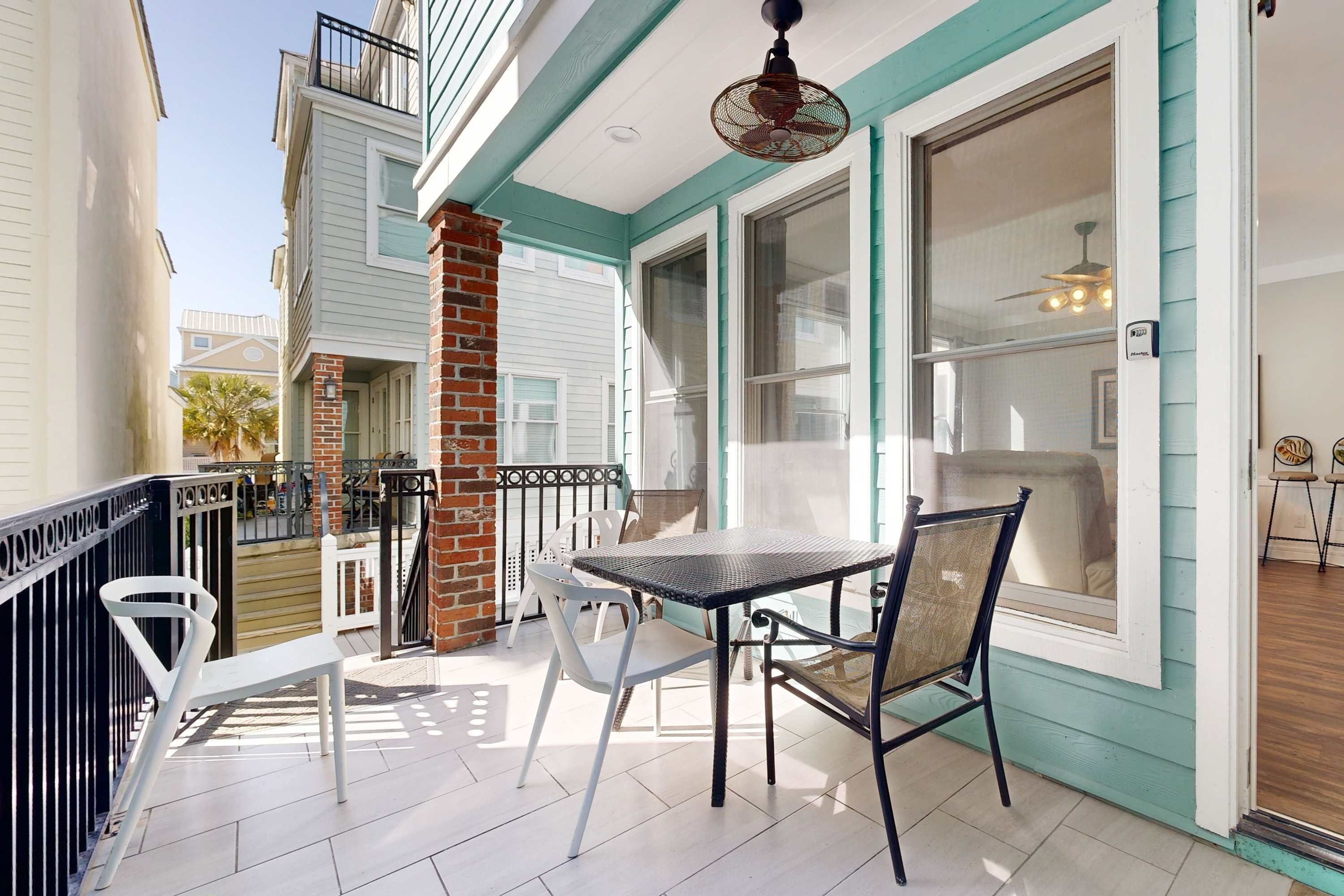  تناول الطعام بالخارج