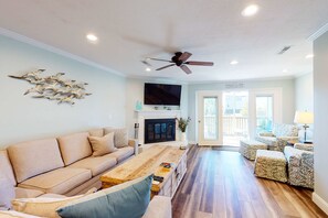 TV, fireplace, offices