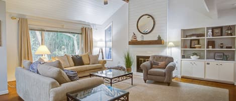 Televisión y oficina