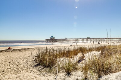 Updated oceanfront condo w/shared pools & views - just steps from the beach