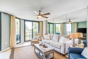 TV, offices - Beachfront villa w/ access to shared pool, beach, or golf, & w/shared gas grill (Isle of Palms)