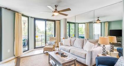 Beachfront villa w/ access to shared pool, beach, or golf, & w/shared gas grill