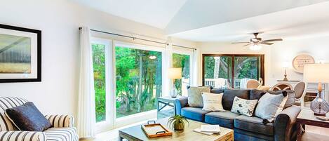 Televisión y oficina