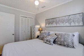 1 bedroom, iron/ironing board, WiFi, bed sheets