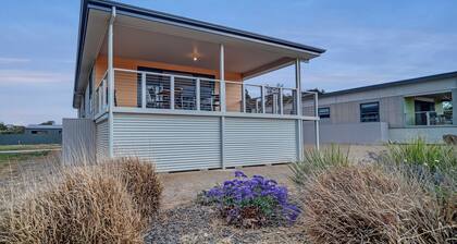 Long Island Retreat: Rosella. Relax and Unwind or Enjoy Endless River Activities