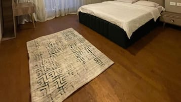 Comfort Apartment, Courtyard View | Free WiFi