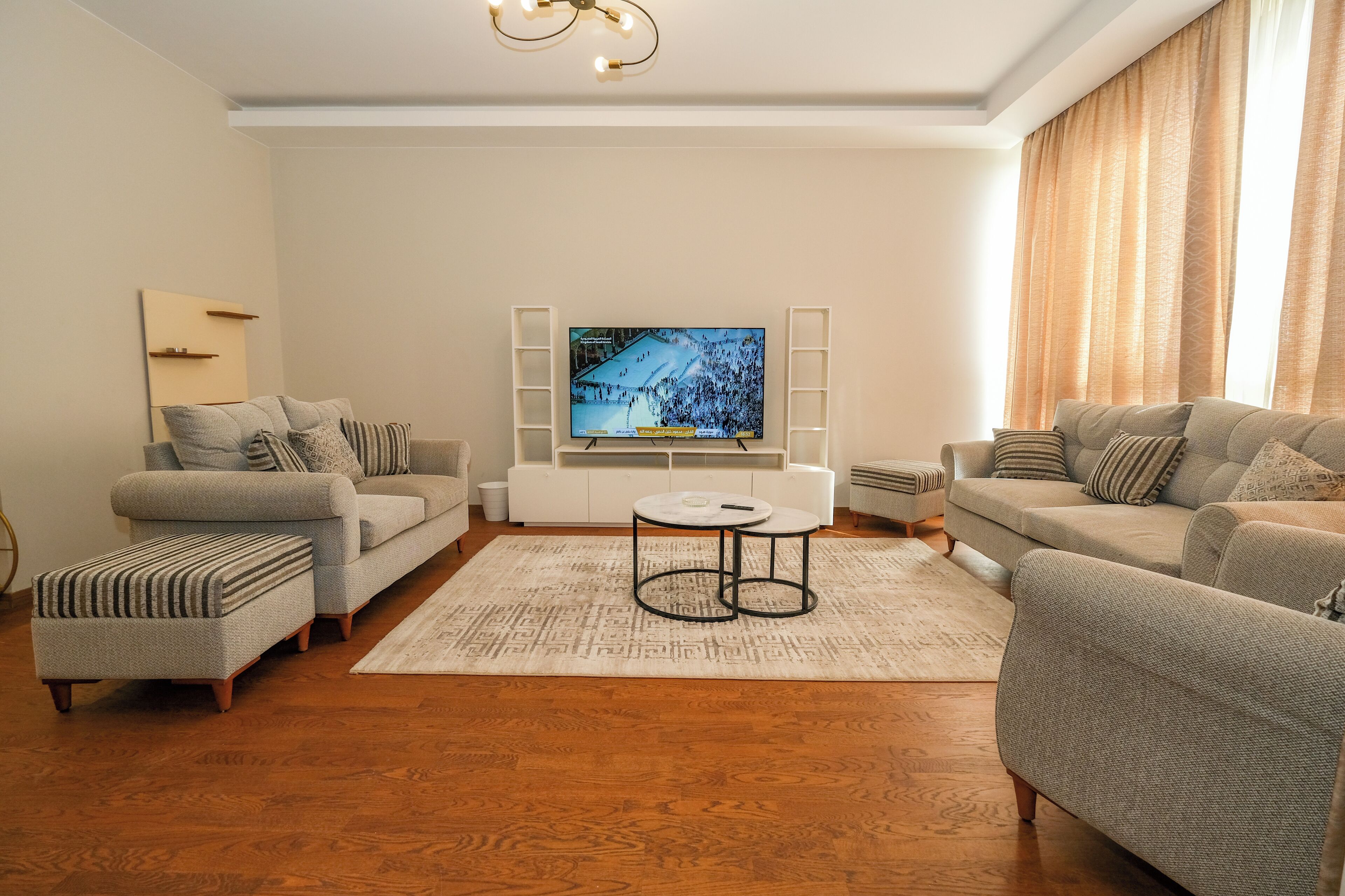 Comfort Apartment, Courtyard View | Living area