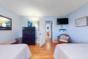 1 bedroom, iron/ironing board, WiFi, bed sheets - Dog-Friendly, Downtown Folly Beach Condo w/Free WiFi, Flatscreen TVs & more (Folly Beach)