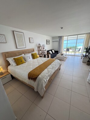 1 bedroom, in-room safe, iron/ironing board, free WiFi