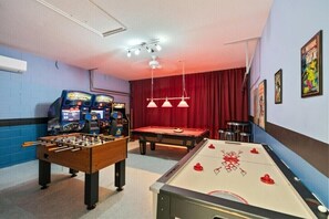 Spielezimmer