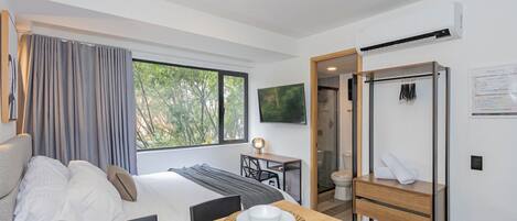 Appartement classique | Coffre-fort, bureau, rideaux dâobscurcissement, accĂšs au Wi-Fi (inclus)