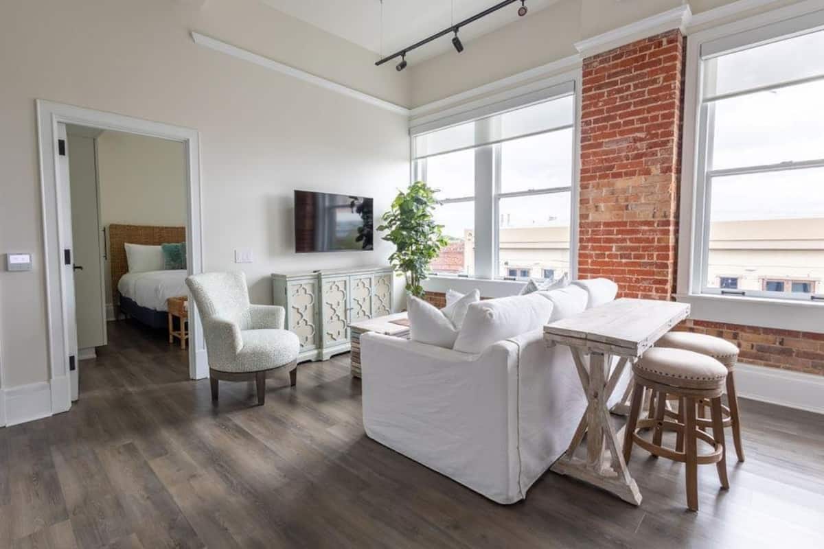 Lägenhet Signature - 2 sovrum - kök - utsikt mot staden | Vardagsrum