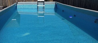 Cozy Hideaway with Pool – Relax & Unwind Just Off the Highway