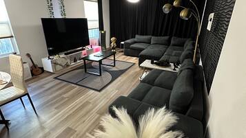 Smart TV, video games, books, stereo