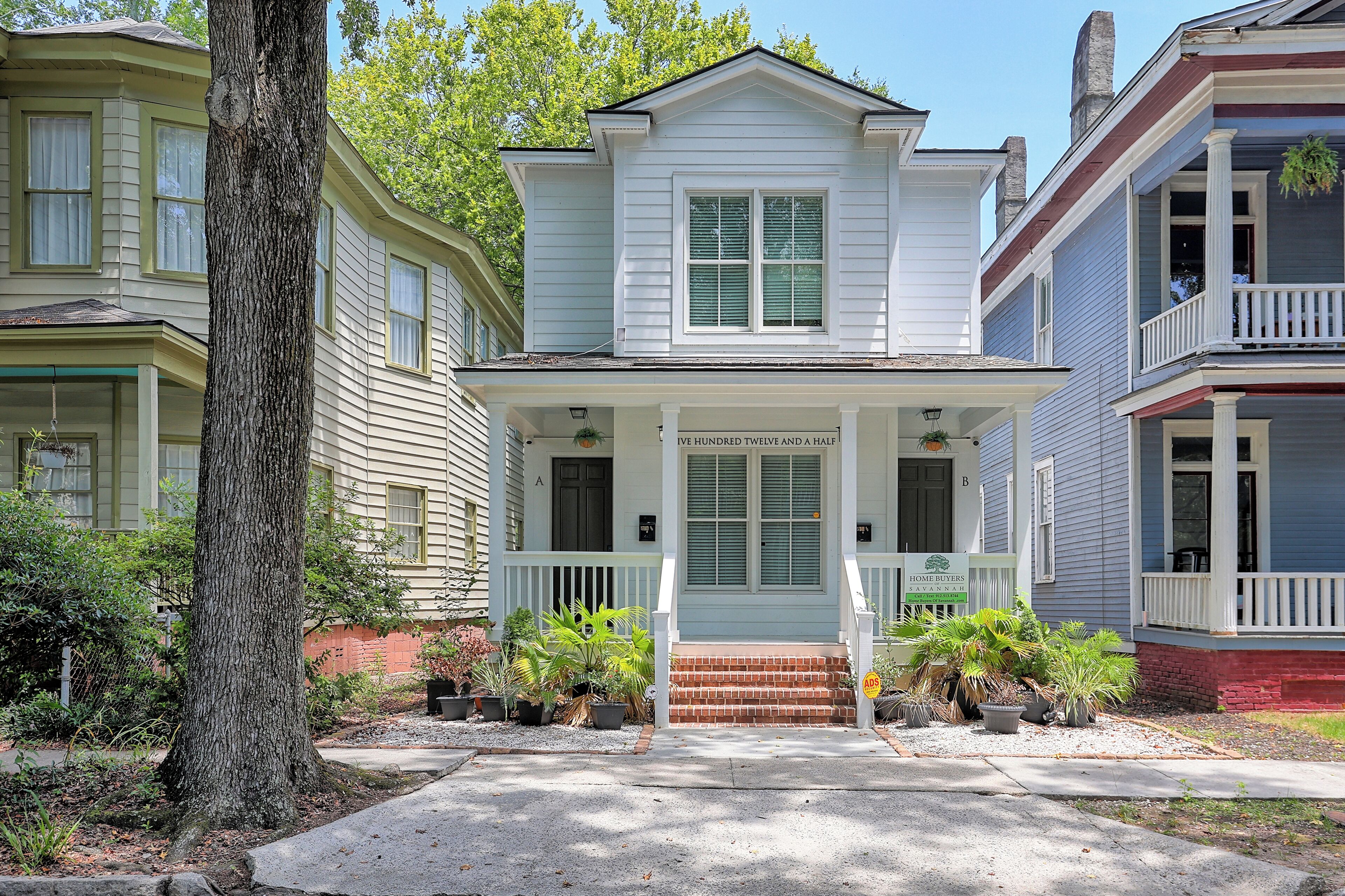 Mặt tiền nơi lưu trú