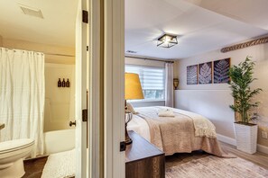 1 habitación, tabla de planchar con plancha, internet y ropa de cama 