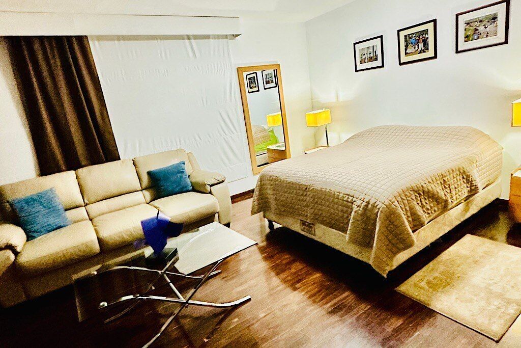 1 bedroom, internet, bed sheets