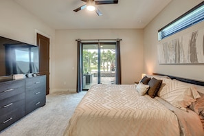 3 habitaciones, tabla de planchar con plancha, internet y ropa de cama 