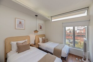 2 Schlafzimmer, Bügeleisen/Bügelbrett, kostenloses WLAN, Bettwäsche