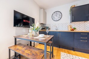 Apartment | Private kitchen | Full-size fridge, microwave, oven, stovetop