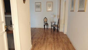 Deluxe Double Room, Garden View | Iron/ironing board, free WiFi