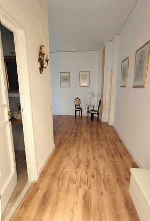 ห้องดีลักซ์ดับเบิล, วิวสวน | เตารีด/โต๊ะรีดผ้า, Wi-Fi ฟรี