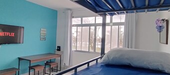 Beautiful apartment facing the sea in Vila Caiçara!