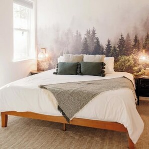 3 habitaciones, tabla de planchar con plancha y cuna de viaje 