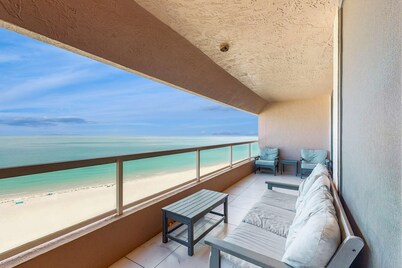 12th floor beachfront condo with balcony heated pool gym pool spa and tennis
