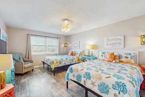 3 bedrooms, iron/ironing board, WiFi, bed sheets