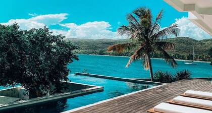 Villa Mariposa/Majestic infinity pool by the sea