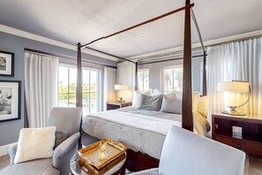 3 Schlafzimmer, Schreibtisch, Bügeleisen/Bügelbrett, WLAN