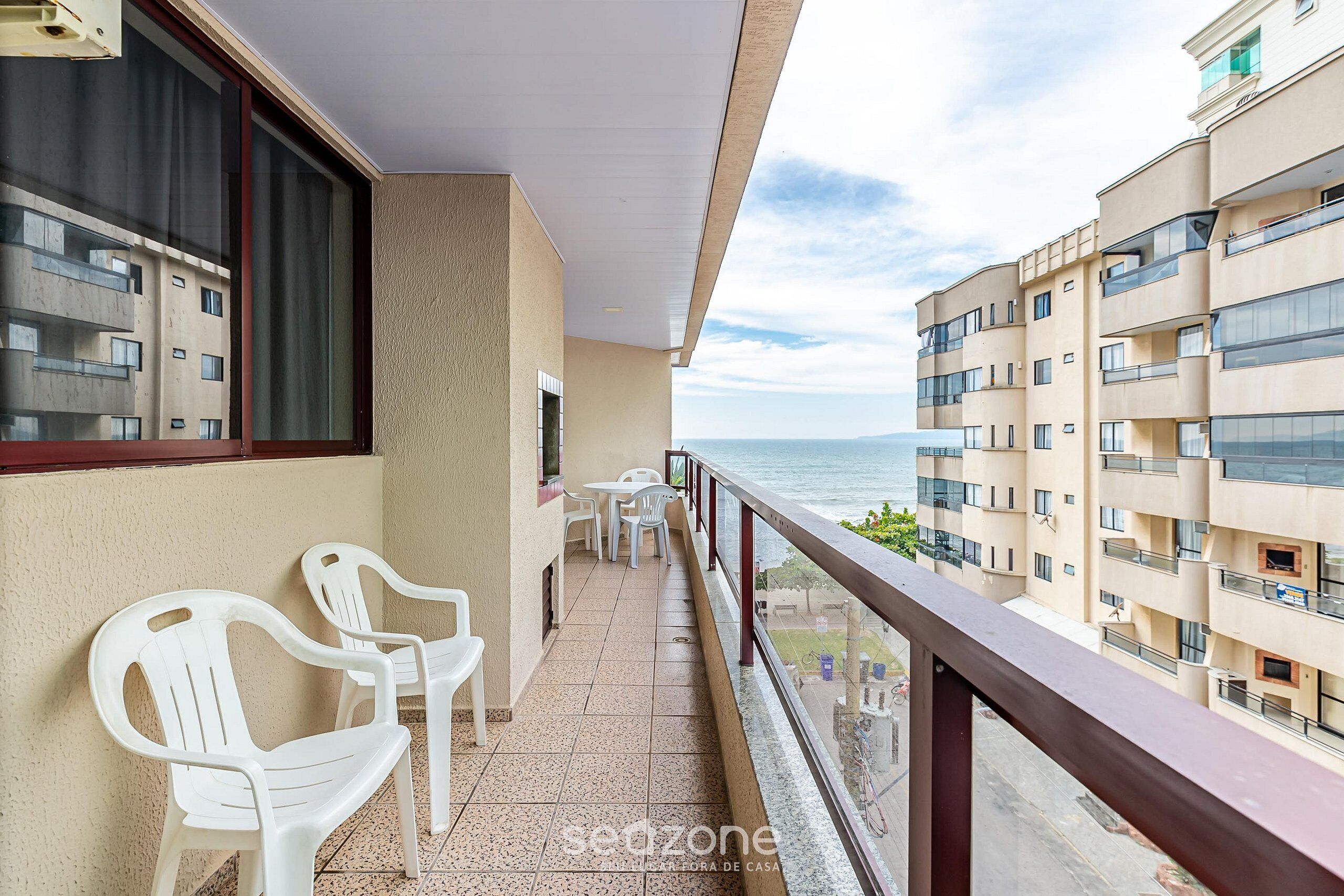 Apartament bàsic | Àrea exterior de l'allotjament