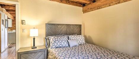 6 chambres, bureau, Wi-Fi gratuit, draps fournis