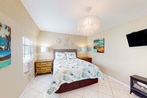 1 dormitorio, tabla de planchar con plancha, wifi y ropa de cama