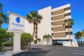 A hotel sign with the name 'ArieDam Resort' and address '14600 Gulf Boulevard'.