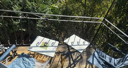 Terrific 2-bedroom apartment in charming Amesbury