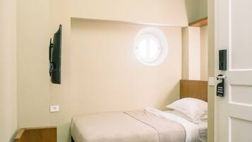 Deluxe Room | Living area