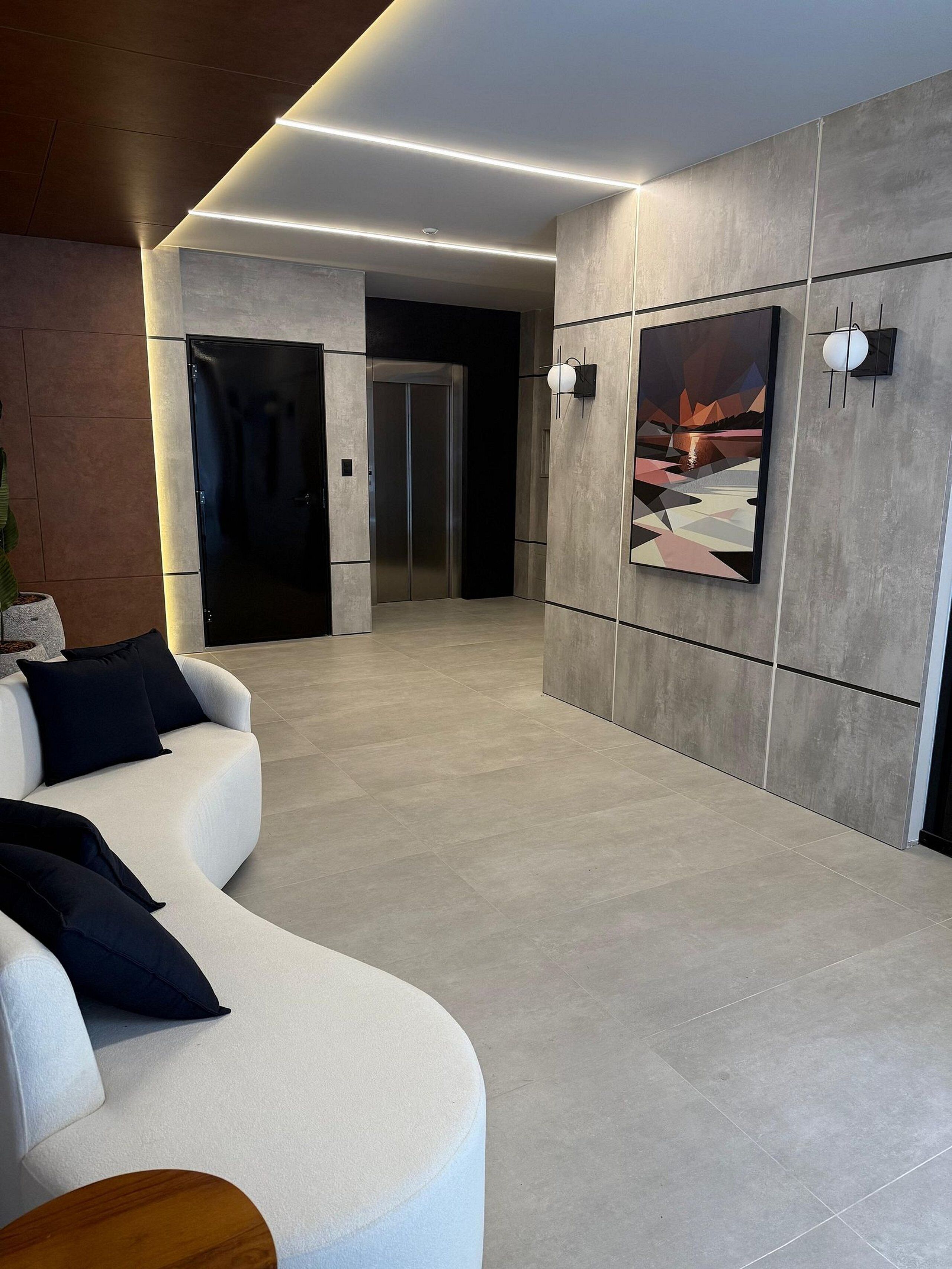 Apartamento luxo, vista para a praia | Parte interna