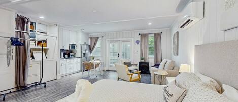 1 Schlafzimmer, Reisekinderbett, WLAN, Bettwäsche