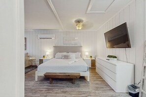 1 Schlafzimmer, Reisekinderbett, WLAN, Bettwäsche