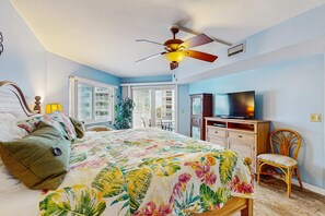 2 soverom, strykejern/-brett, reiseseng for barn og wi-fi