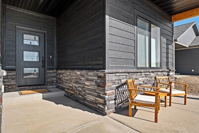 Casa Raíz - Modern 3BR Stay in Montrose Near Airport, Black Canyon & Telluride