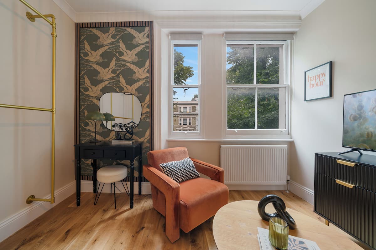 Apartment, 2 Bedrooms | Iron/ironing board, free WiFi