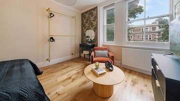 Apartment, 2 Bedrooms | Iron/ironing board, free WiFi