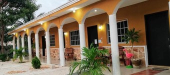 Villa Gabriela #2 cozy room 3 min from the beach